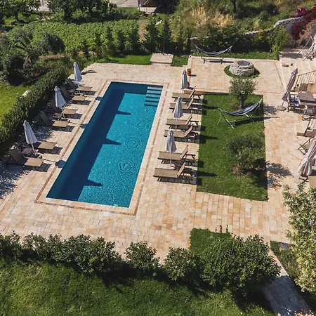 منزل ريفي Marcora's Historical Estate *