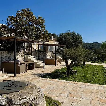 Marcora Historic Mansion منزل ريفي Strongylí