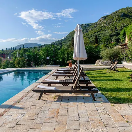 Marcora Historic Mansion Εξοχικό σπίτι Strongylí