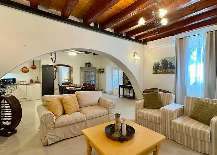 Casa de Campo Marcora Historic Mansion *