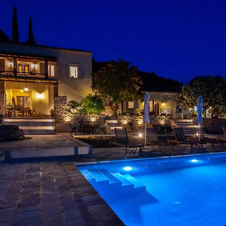 Marcora Historic Mansion Sztrongilí