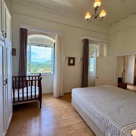 Marcora Historic Mansion Casa de Campo Strongyli (Benitses)